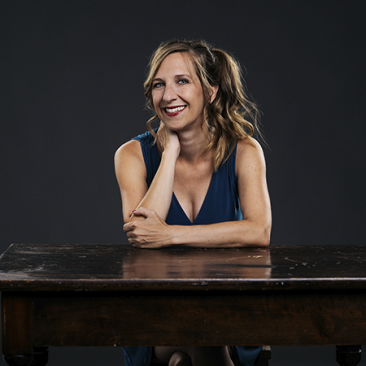 Sarah Hakenberg AUSVERKAUFT